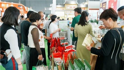 農(nóng)博現(xiàn)場(chǎng)丨連續(xù)24屆參展，這家茶企還能玩出什么花樣？